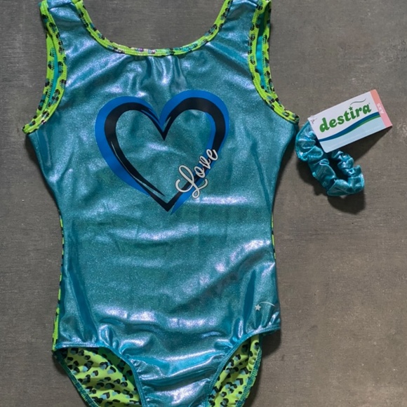 NWT Gymnastics Leotard w/ Matching Scrunchie - Picture 1 of 3